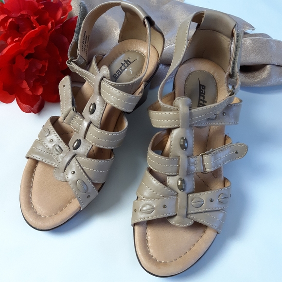 earth leather sandals